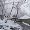 Heavy snowfall in lower Mustang