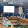 Finance Minister urges business community to expand investment confidently