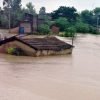बाढीले बगाउँदा १ को मृत्यु, सयौं घरपरिवार विस्थापित