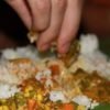 यात्रीलाई बासी खाना खुवाउने होटललाई २५ हजार जरिवाना