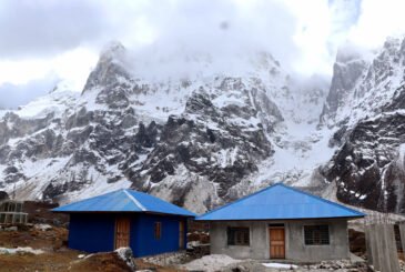 फक्ताङलुङ हिमाल र आधार शिविर क्षेत्रमा किराँत सुमुदायले निर्माण गरेको मङ्हिम