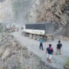 पहिरो पन्छाएपछि मुग्लिन-नारायणगढ सडक संचालन