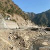 बाढी पहिरोले मुख्य राजमार्गकै यात्रा कठिन