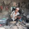 परम्परागत आरन पेशासँगै बाँचेका रामकुमार बराइली