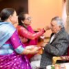 राष्ट्रपति पौडेलद्वारा शुभसाइतमा बहिनीहरूबाट तिहारको टीका ग्रहण