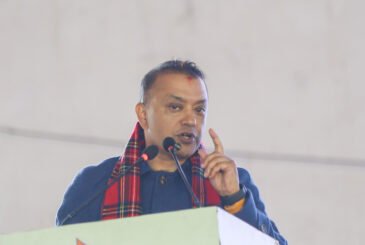 बरू आनन्दले सरकार बाहिर बस्छ, तर सत्तामा बस्न  कांग्रेसले जे पनि गर्दैनः सभापति थापा