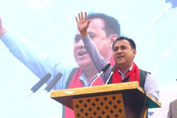 विश्वप्रकाशको प्रस्ताव : प्रधानमन्त्रीका उम्मेदवारबीच खुलामञ्चमा सार्वजनिक बहस गरौँ