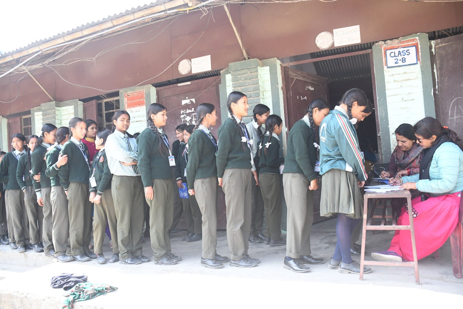 देशभरिका किशोरीलाई क्यान्सरविरुद्धको खोप अभियान सुरु