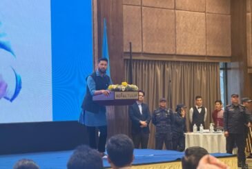 इतिहासमा पुराना दल र नेताहरूले दिएको योगदानलाई नजरअन्दाज गर्ने हक हामी कसैलाई छैनः सभापति लामिछाने