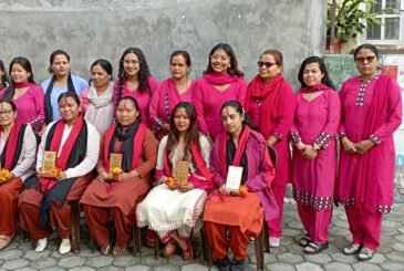 भक्तपुरमा आमा हजुरआमाले गरे एसईई उत्तिर्ण