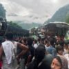जलविरेमा दुई बस ठोक्किदा मुग्लिन-नारायणगढ सडक खण्ड अवरुद्ध
