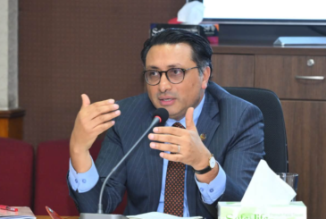 नयाँ उद्योग खोल्न र उत्पादन बढाउन तयार हुनुपर्छ भन्नेमा सरकार स्पष्ट छ:  अर्थमन्त्री  वाग्ले