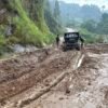 दमक–चिसोपानी सडकमा मालवाहक सवारी सञ्चालनमा रोक