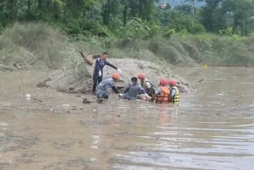 भोटेकोसी बाढीमा परी मृत्यु हुनेको संख्या ७३४ पुग्यो