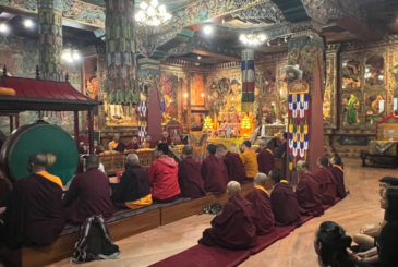 शान्ति, एकता, भाइचारा र सद्भावका लागि बौद्धमा प्रार्थना तथा दीप प्रज्वलन