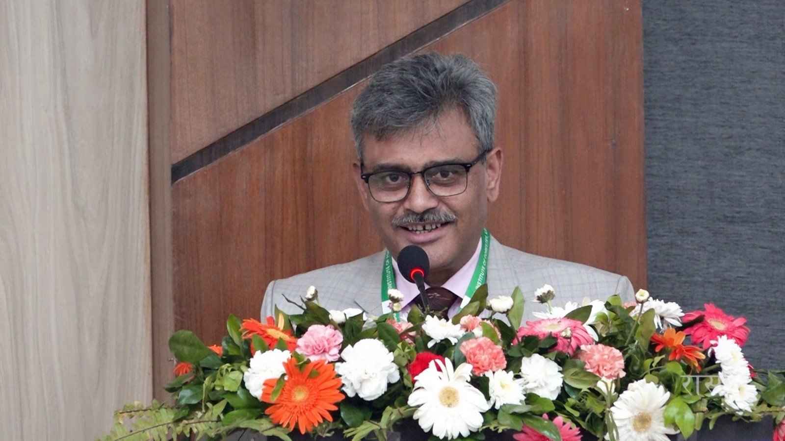 वन विज्ञानलाई विकासको आयामका रूपमा लिन उपकुलपति थापाको जोड