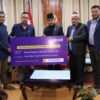 भोटेकोशी बाढीप्रभावितका लागि एनसेल कर्मचारीद्वारा ३३ लाख ५० हजार सहयोग