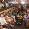 ठमेलमा विदेशी पर्यटकले पनि लगाए बडादसैँको टीका
