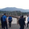 घिरिङमा बाढीपहिरोले सात झोलुङ्गे पुल र बेलिब्रिजमा क्षति
